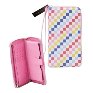 Checkered Zip Around Wriestlet Wallet